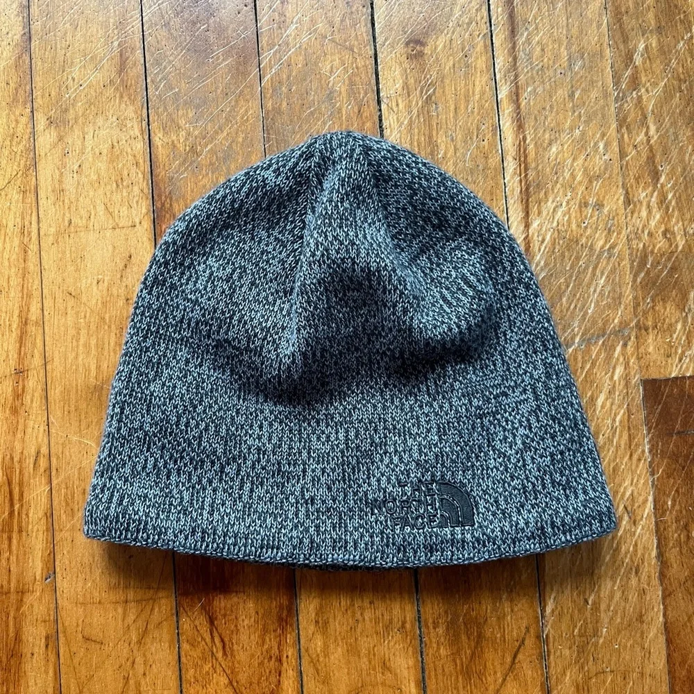 The North Face Gray Wool Blend Skull Cap Beanie Adult One Size